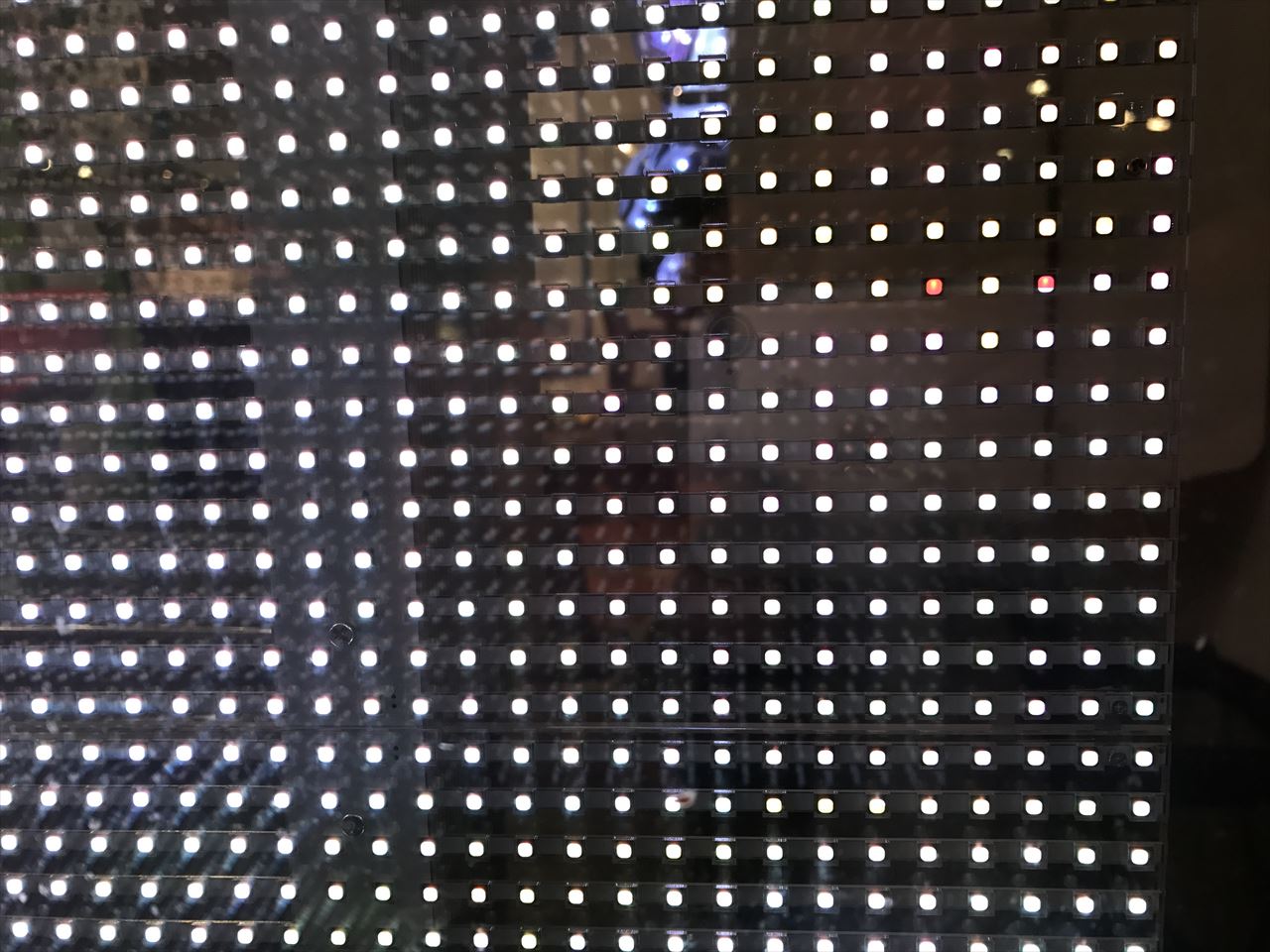 LEDビジョン