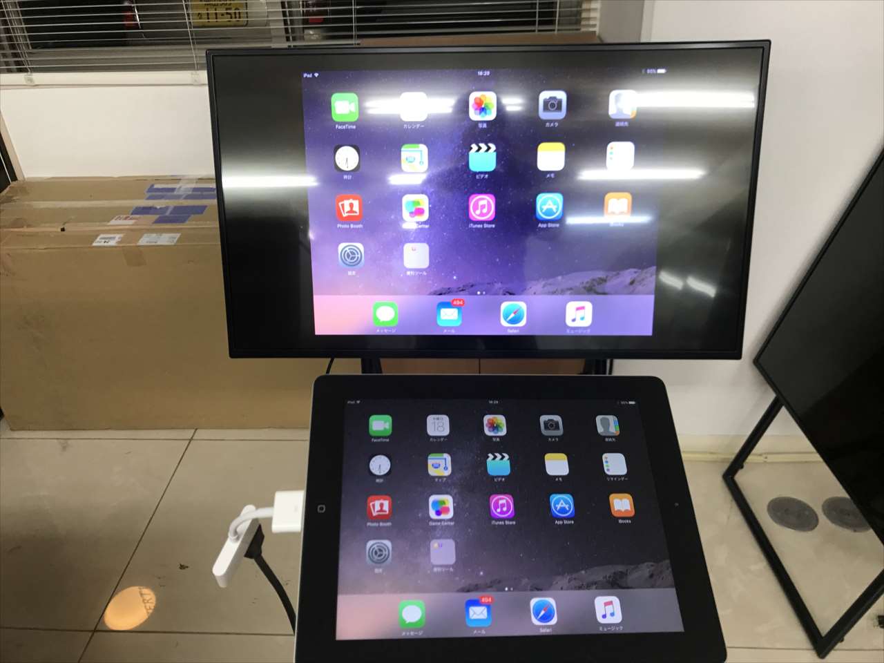 デジタルサイネージにiPadをミラーリングする（有線タイプ）
