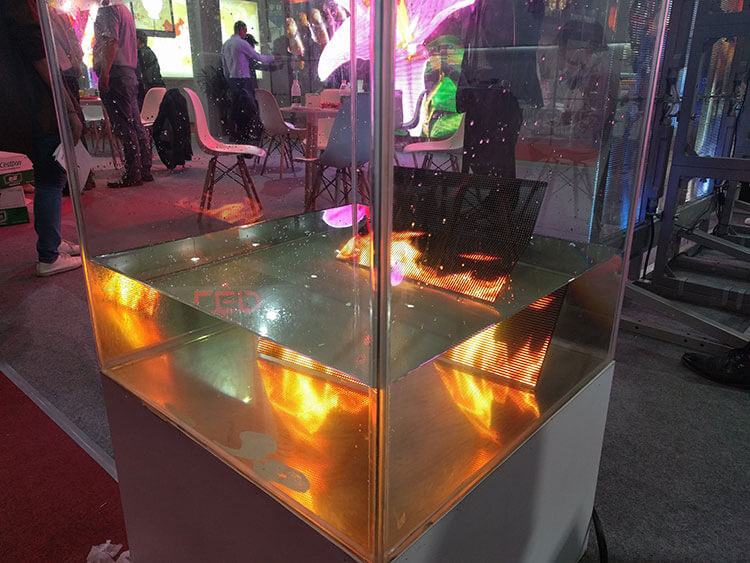 LEDビジョン