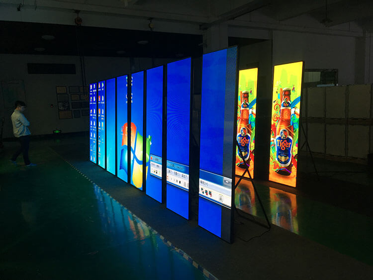 LEDビジョン