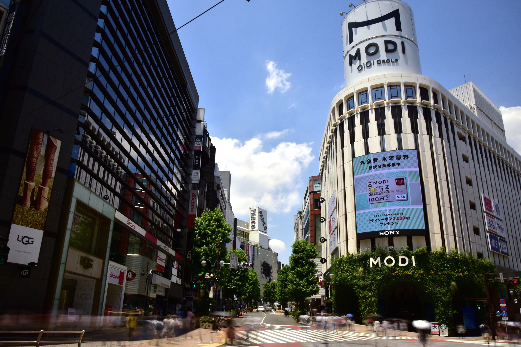 東京や東日本での大型ビジョン設置事例