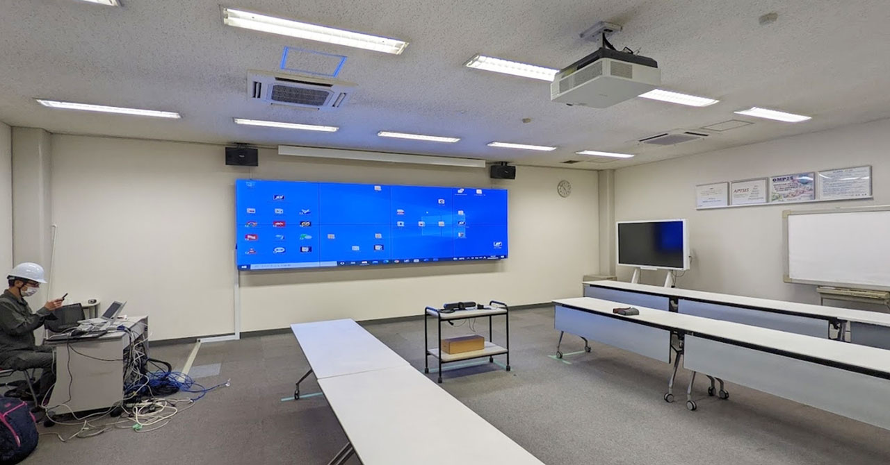大画面モニターにサンワサプライ製のHDMIエクステンダーを使ってみた