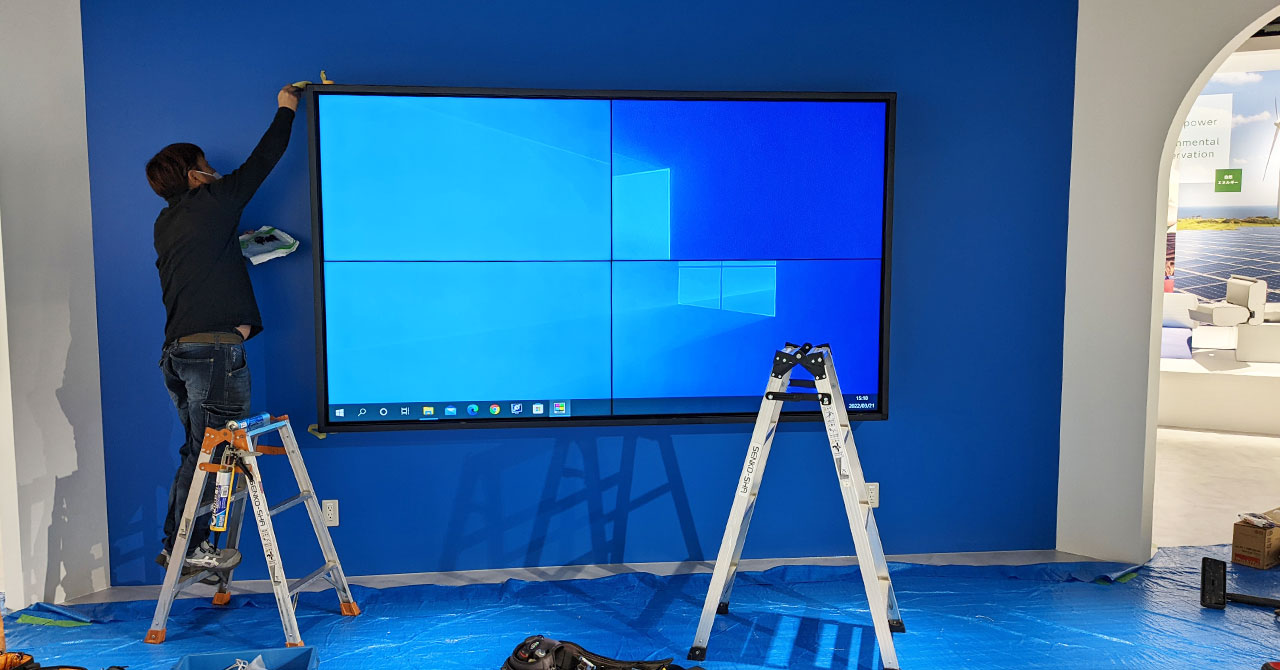 100インチを超える大画面液晶マルチモニターの設置方法とは？