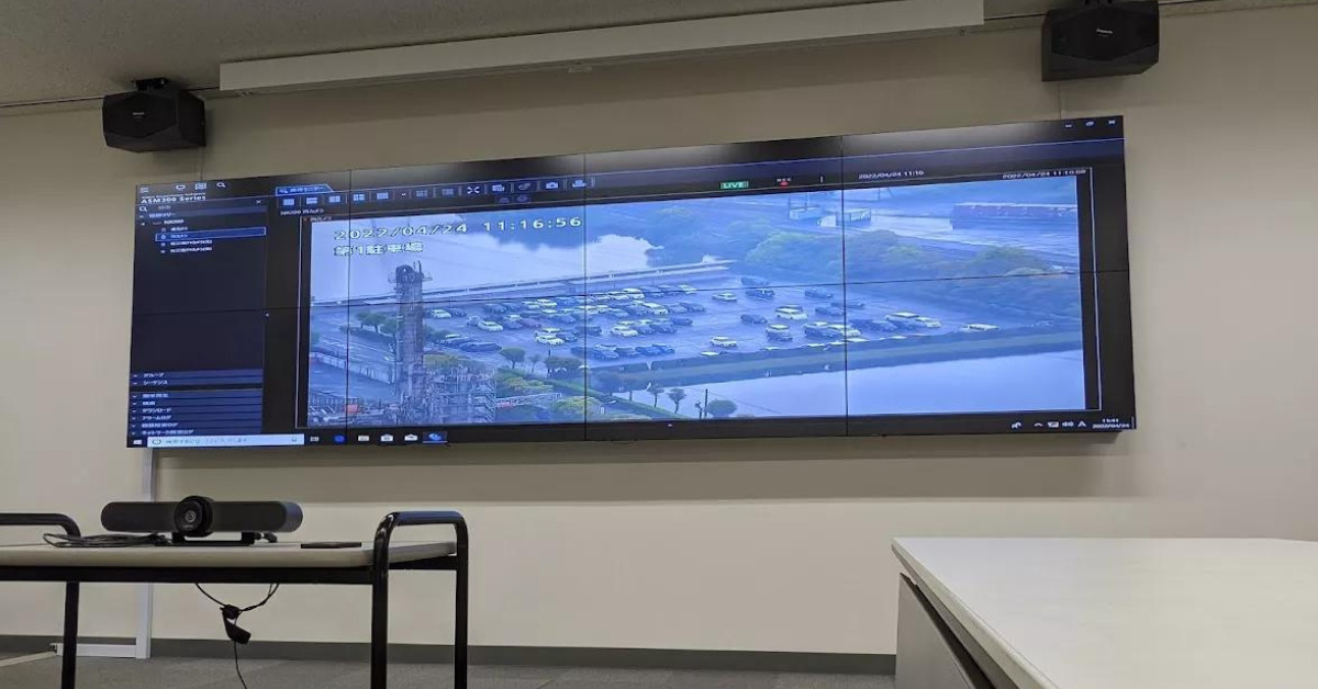 【初心者向け】会議用の大型モニターを導入する7つのメリット！マルチディスプレイの導入事例10選も紹介
